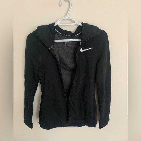 Nike Dri-Fit hoodie - Picture 1 of 3